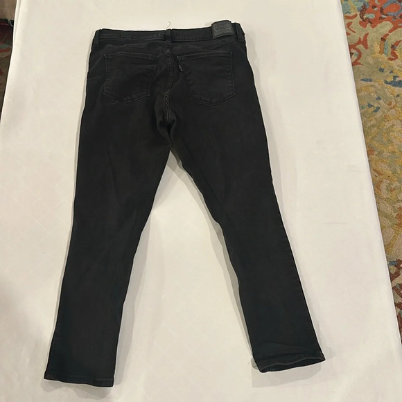 Levi’s women’s black 311 shaping skinny jeans size 32 - Picture 4 of 4